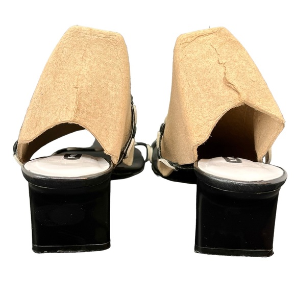 Hype Black & White Heeled Strappy Sandals Circle Straps 2" Cuban Heels Size 6.5 - Picture 6 of 11